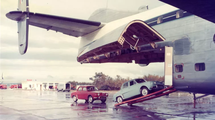 Vignette Air France La Saga : la restauration du patrimoine aéronautique Français