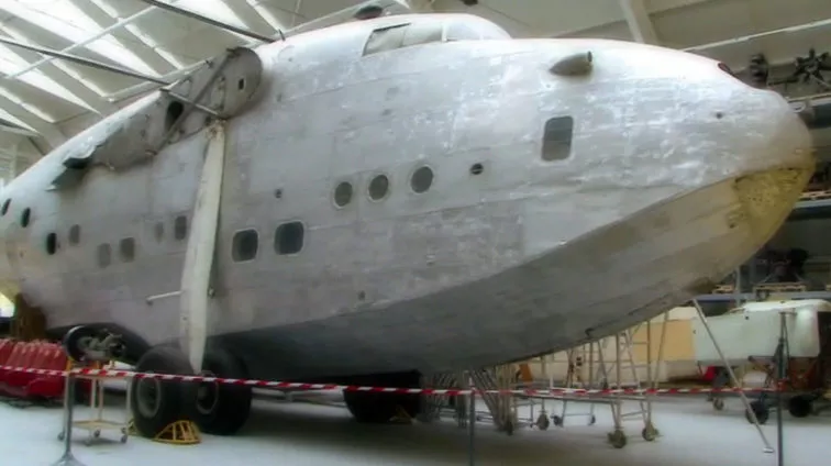 Vignette Air France La Saga : la restauration du patrimoine aéronautique Français